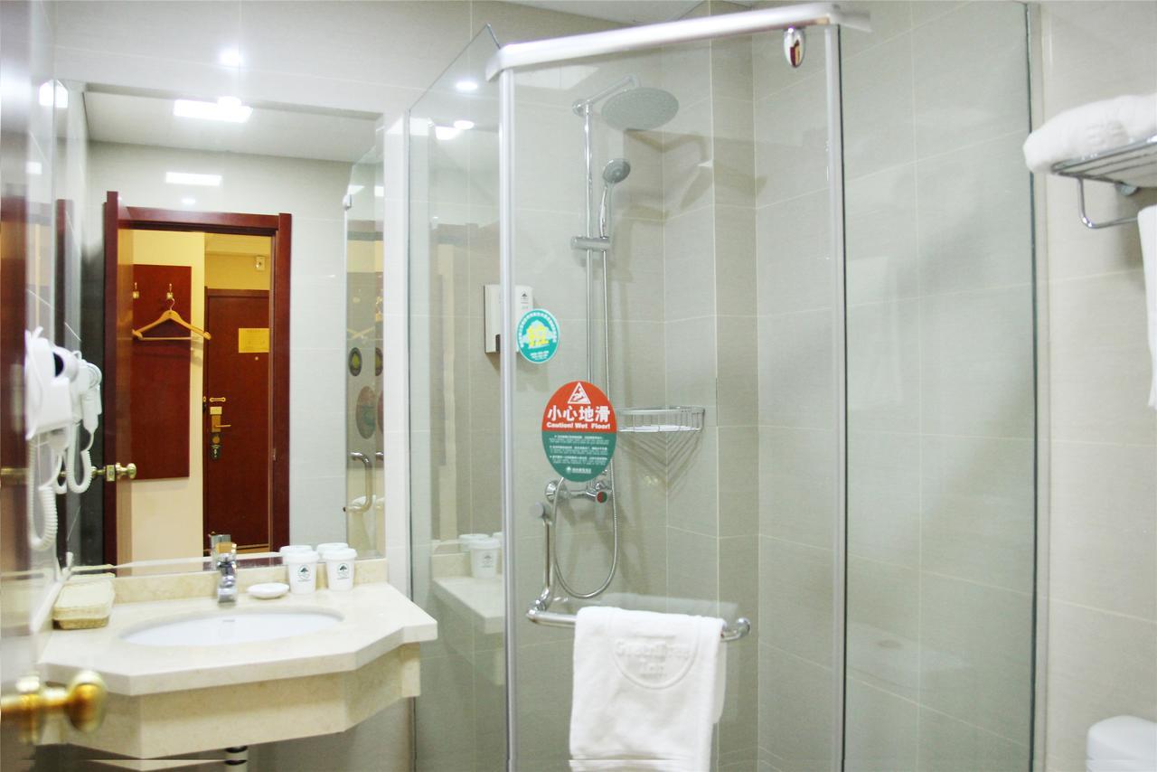 Greentree Inn Henan Qinyang Middle Huaifu Road Express Hotel Exterior foto